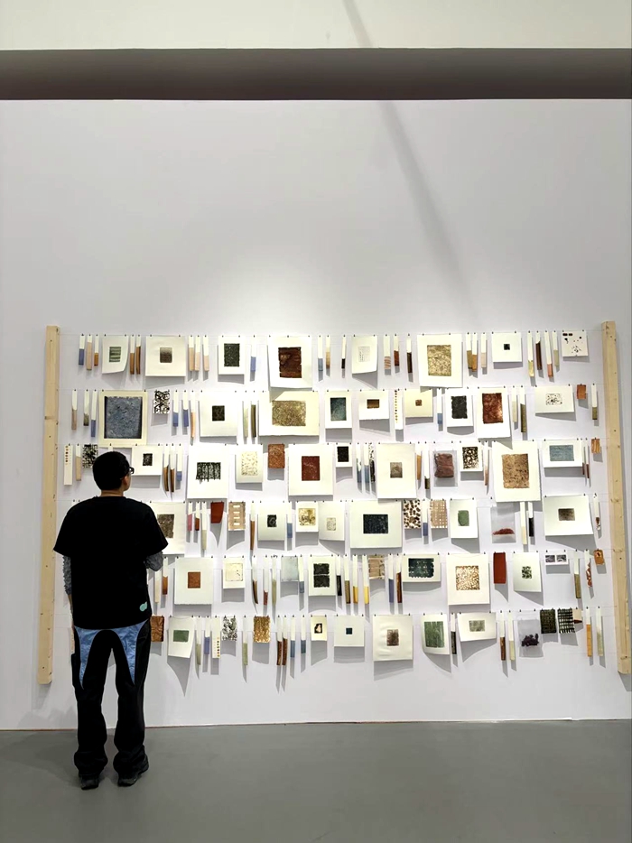 泰国艺术家亚纳维特-昆恰通作品